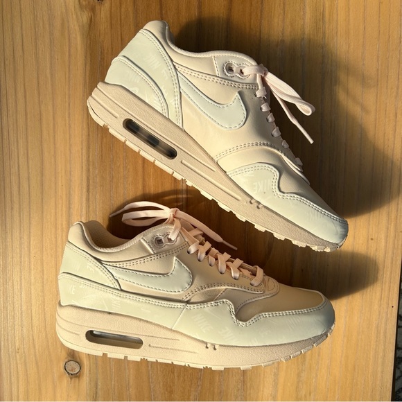 Nike Women’s Air Max 1 LX Guava Ice - Picture 2 of 11